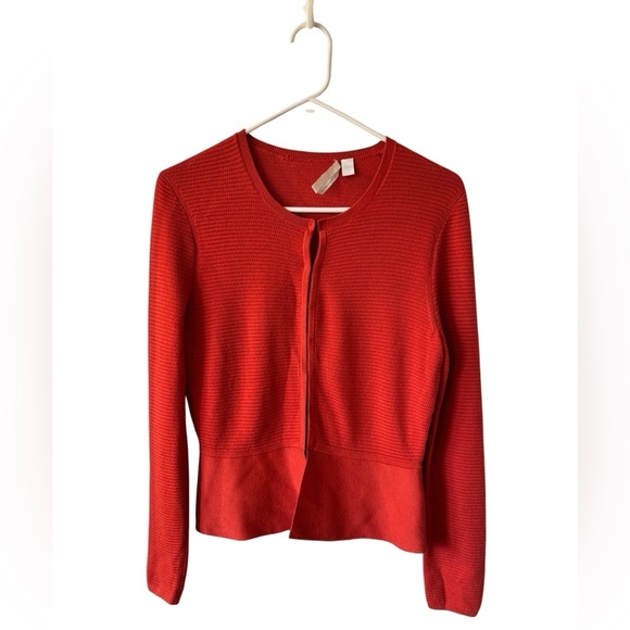 Hugo Boss Virgin Wool Red Orange Peplum Style Metal Clasp Cardigan Sweater M - Picture 12 of 12